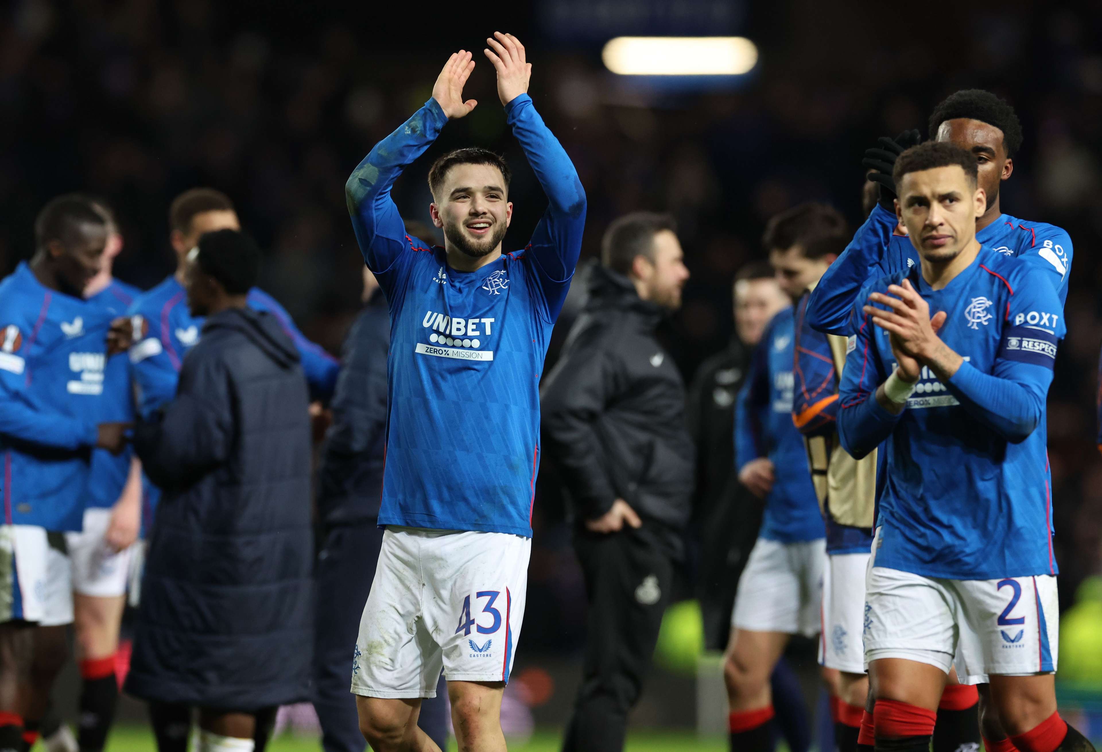 目前球队在 目前球队在